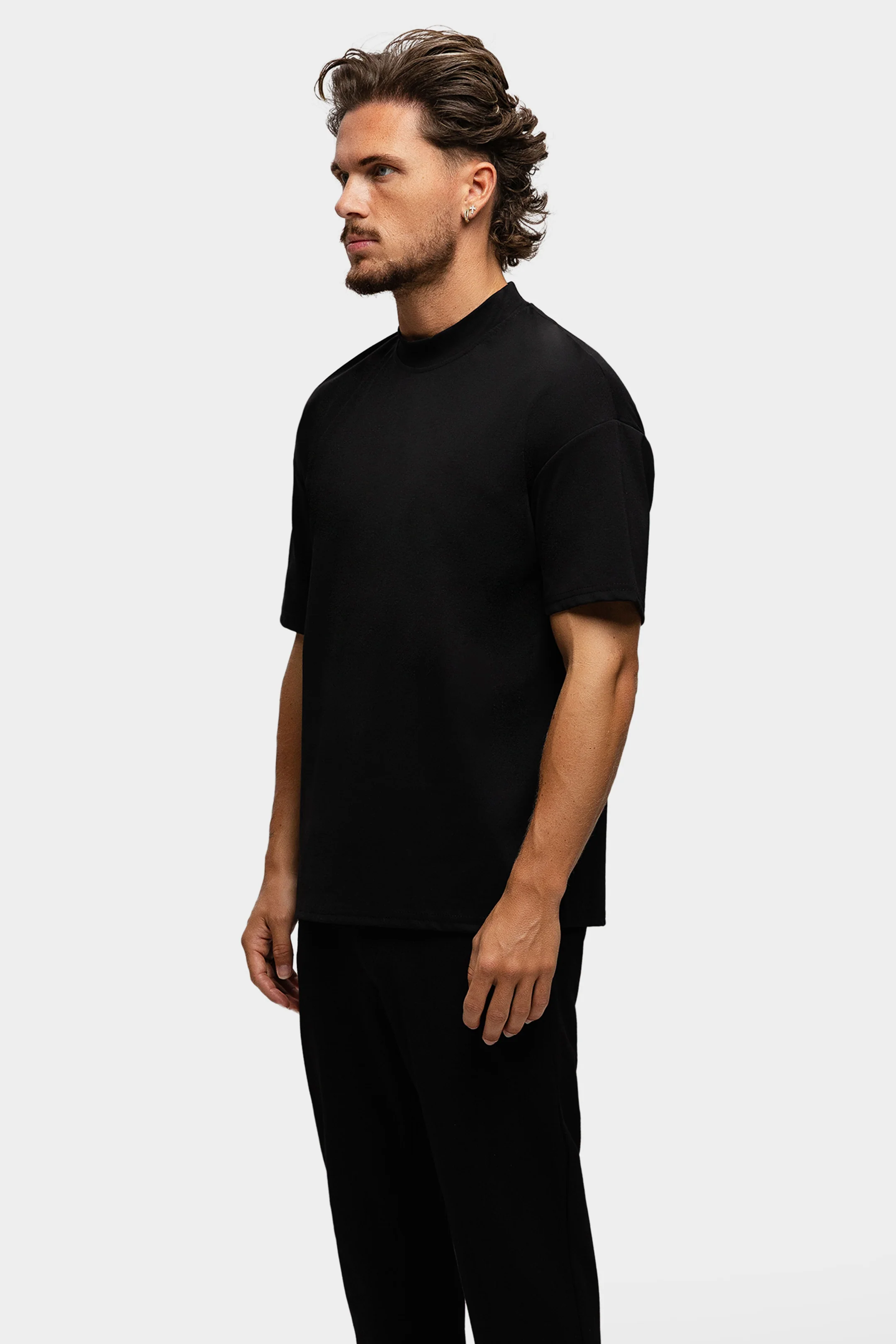 ESSENTIAL MATTE SHIRT BLACK - Image 3