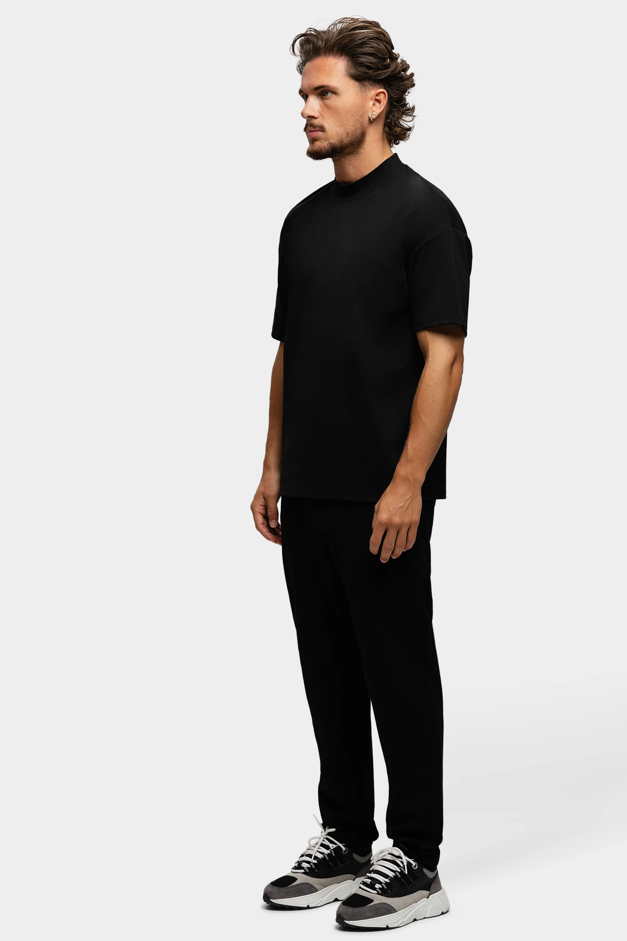 ESSENTIAL MATTE SHIRT BLACK - Image 4