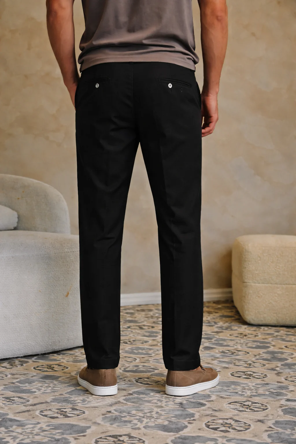 ESSENTIAL PANTS | BLACK - Image 4