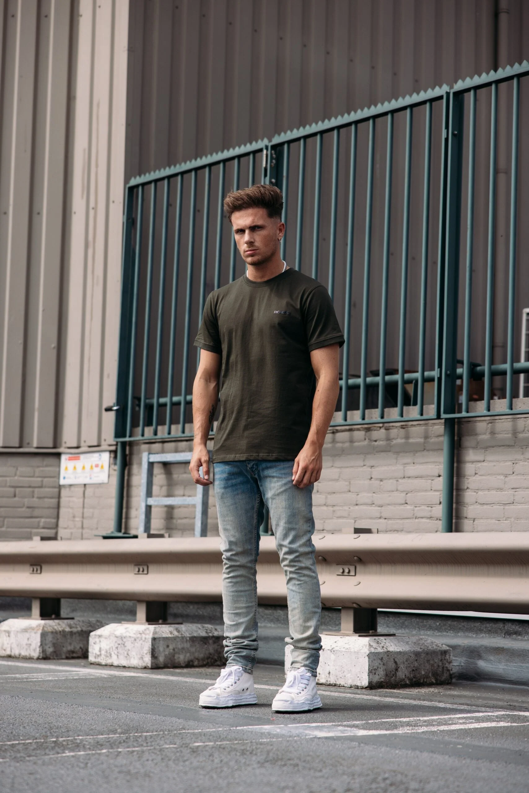 CREW OLIVE T-SHIRT - Image 3