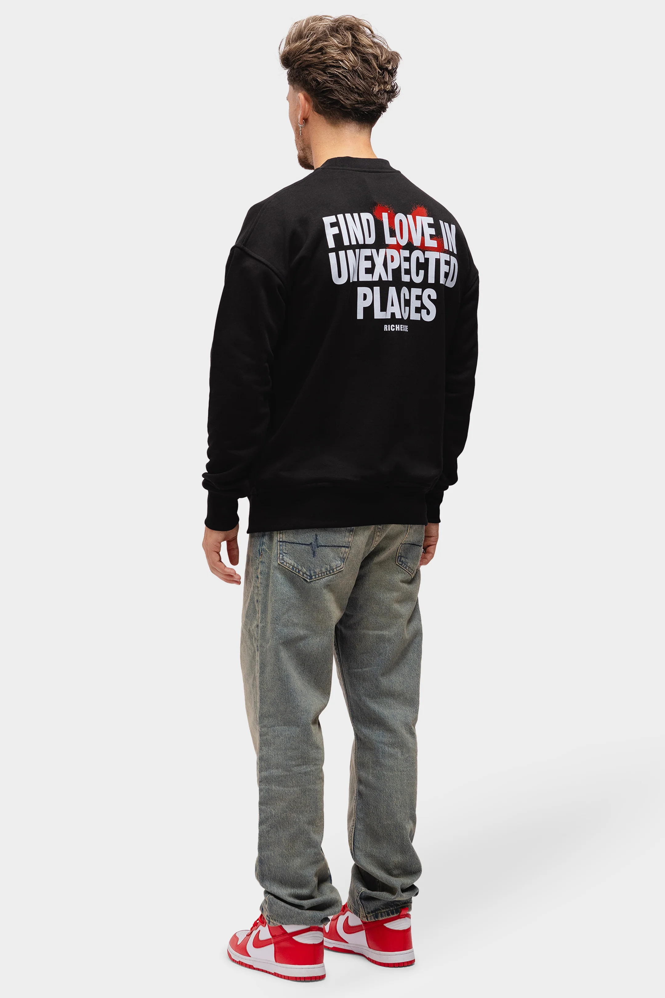 UNEXPECTED CREWNECK - Image 3