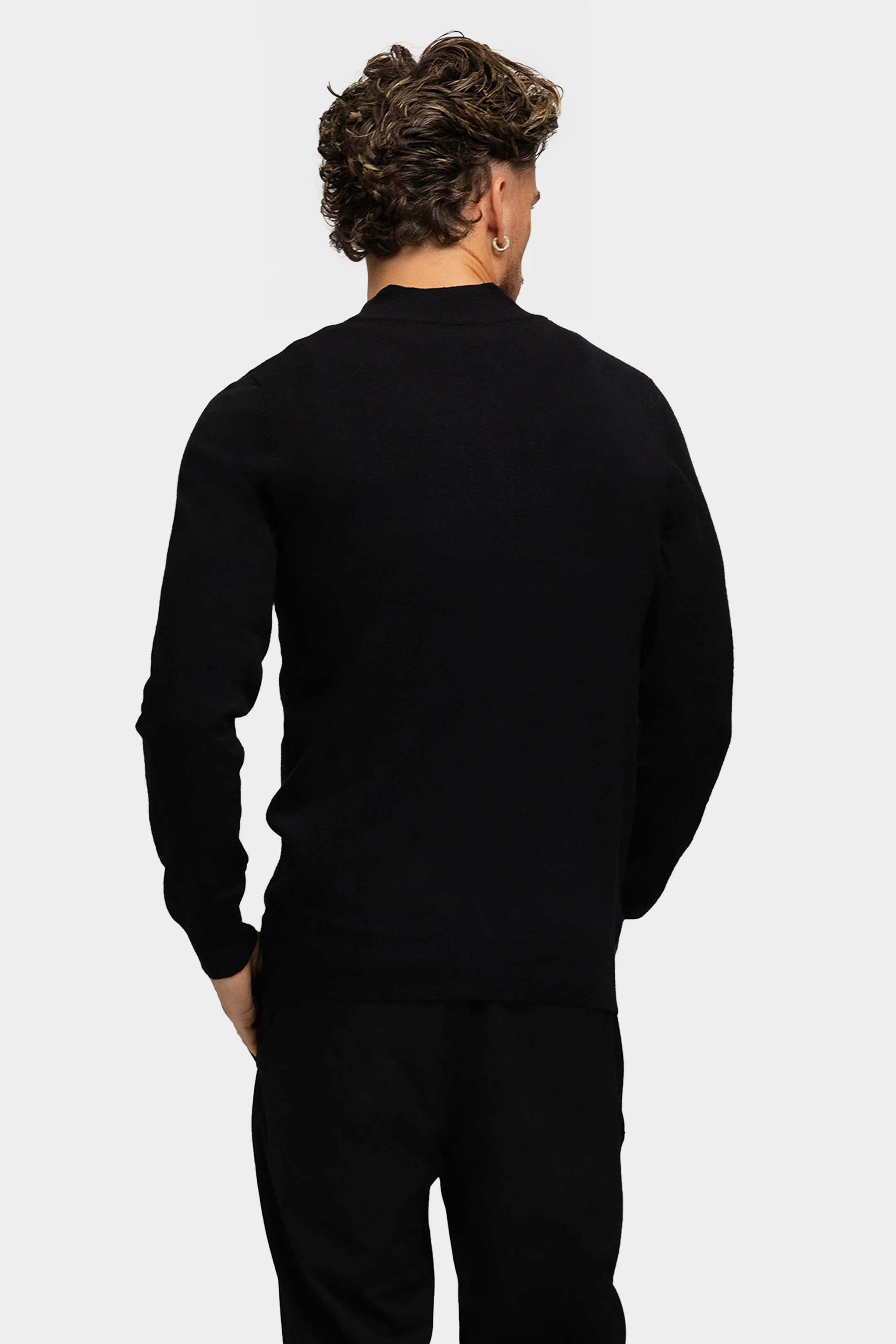 KNITTED ZIPPER VEST BLACK - Image 9