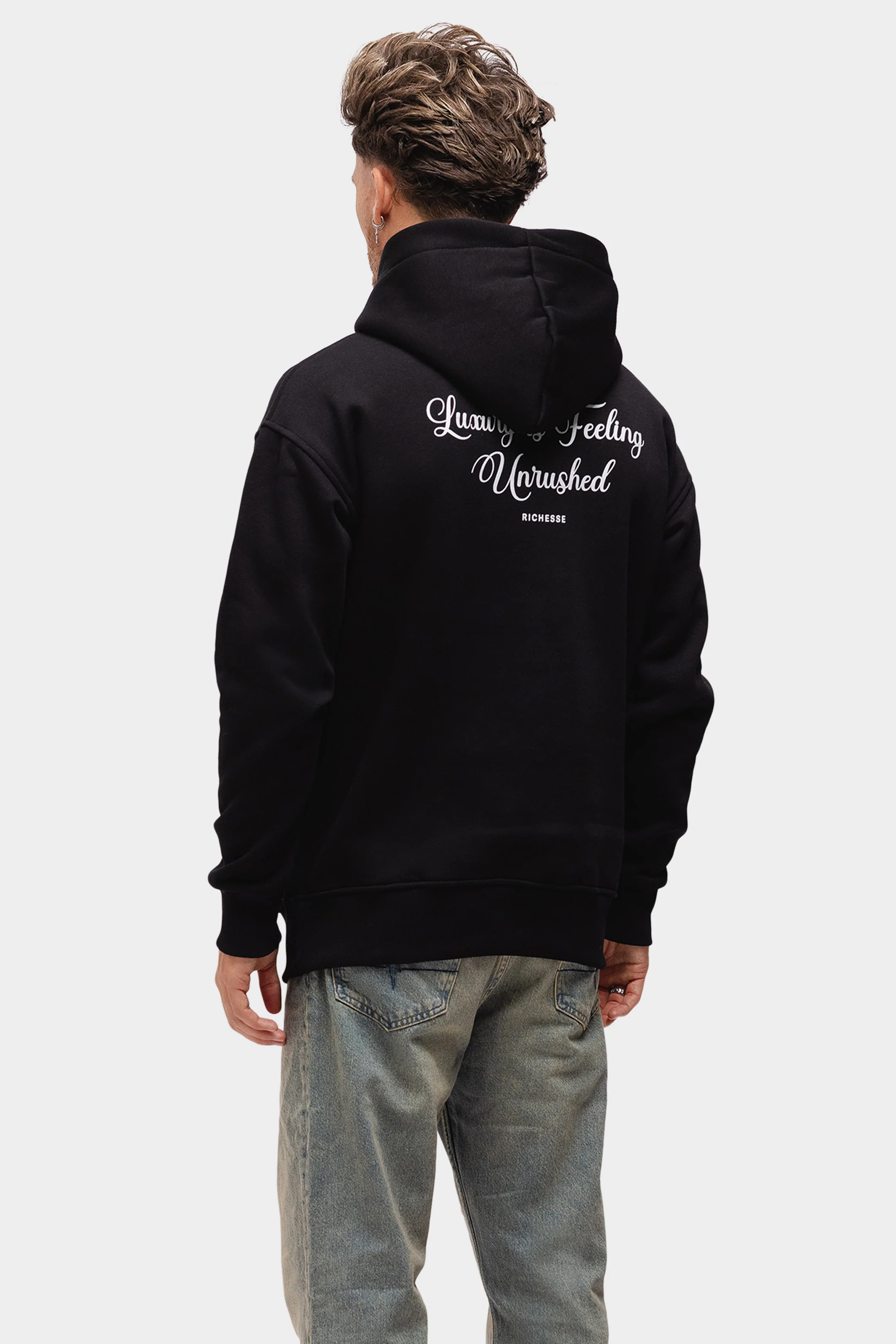 UNRUSHED HOODIE BLACK - Image 2