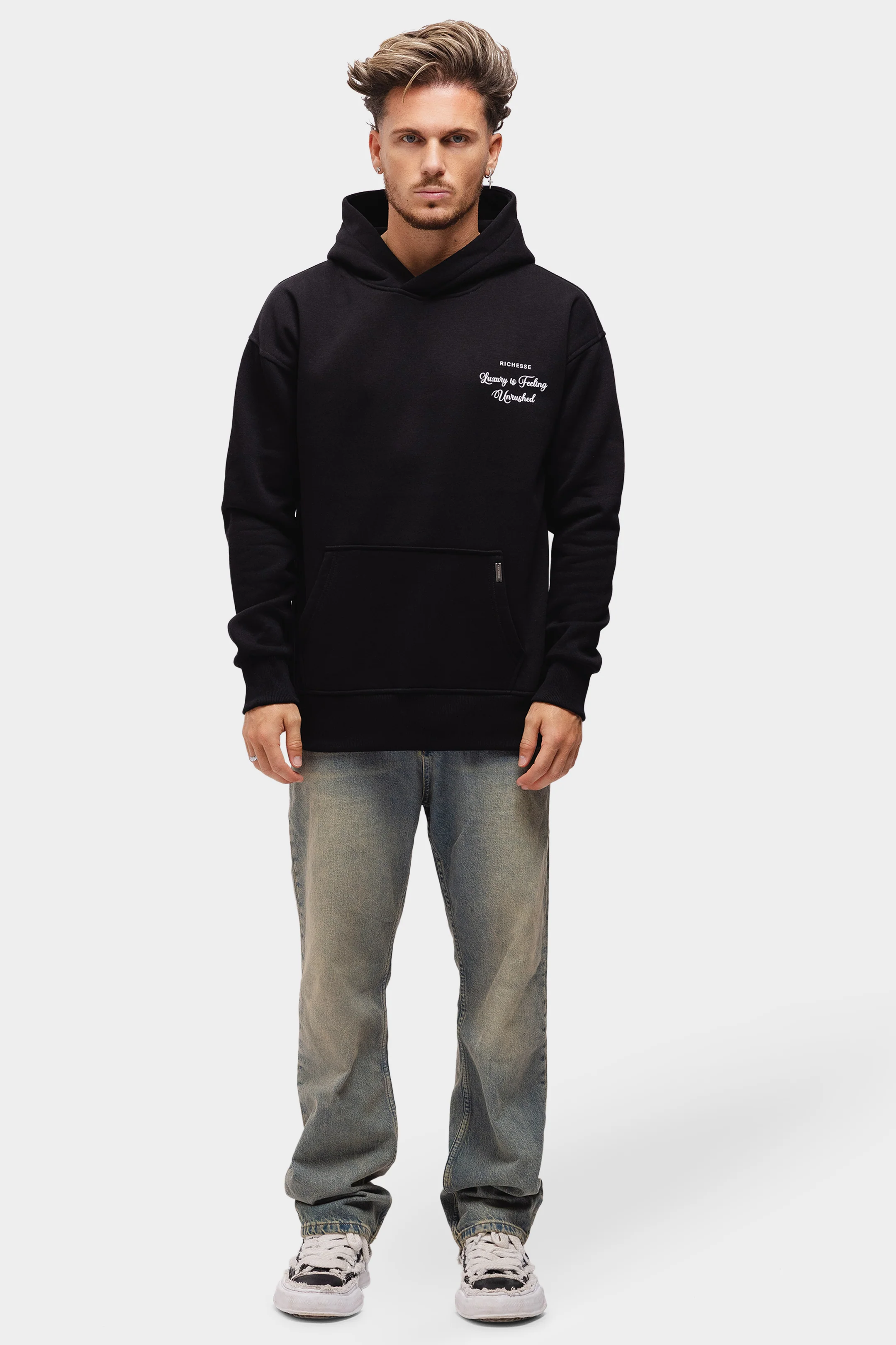 UNRUSHED HOODIE BLACK - Image 4