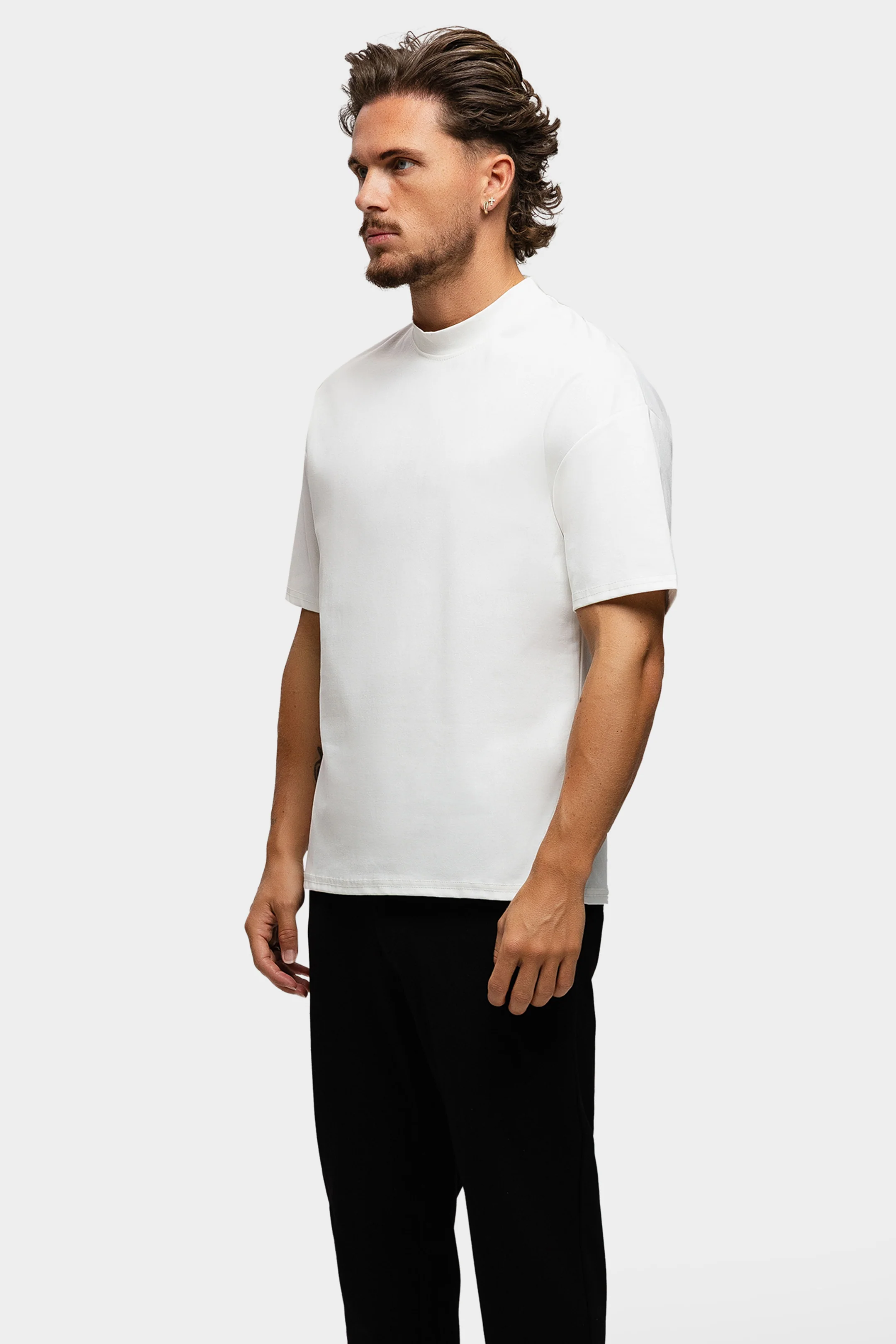 ESSENTIAL MATTE SHIRT WHITE - Image 3