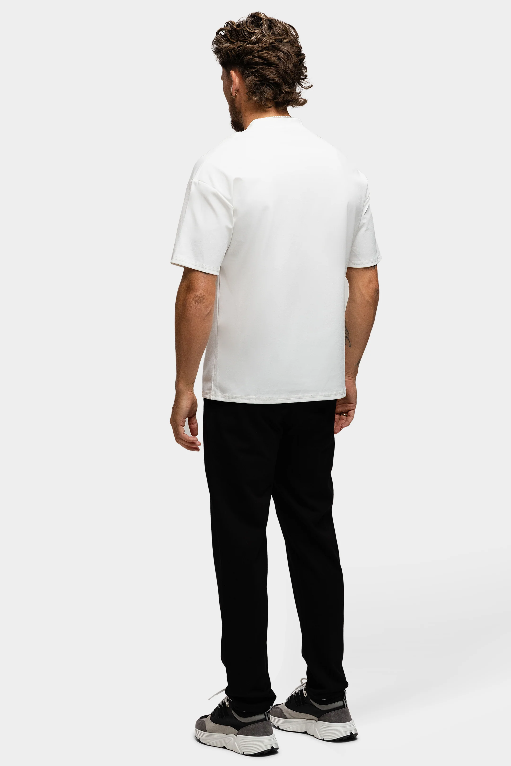ESSENTIAL MATTE SHIRT WHITE - Image 6