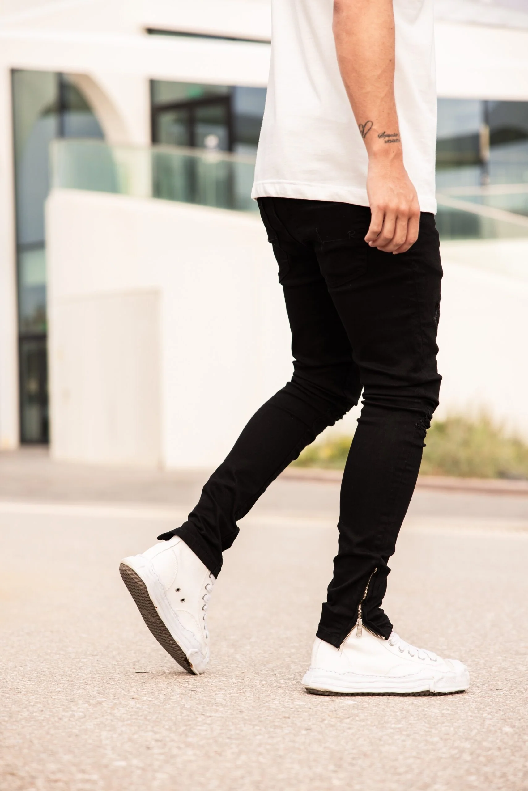 NAPOLEON BLACK JEANS - Image 10