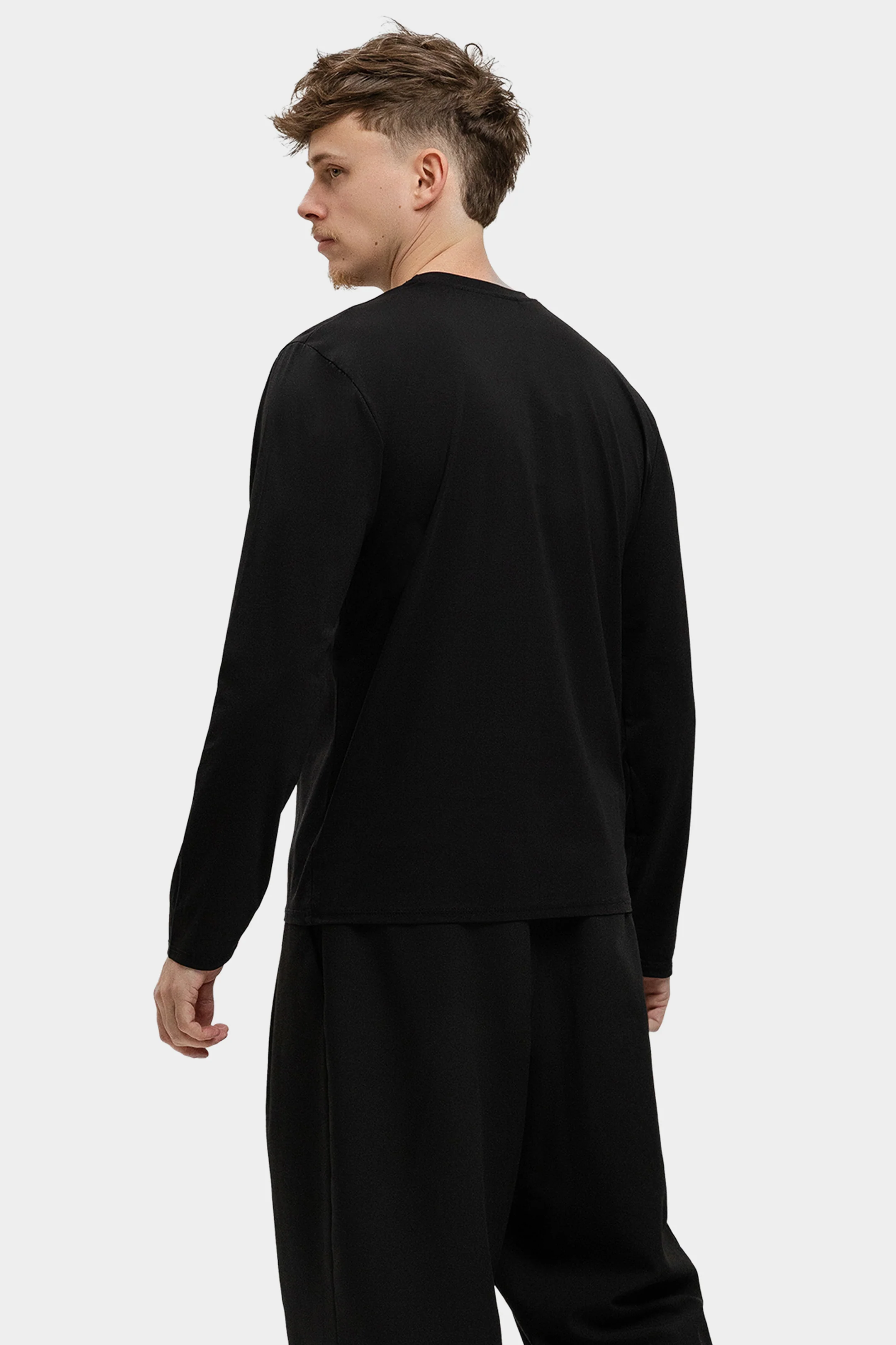 SHINY ESSENTIAL LONGSLEEVE BLACK - Image 4