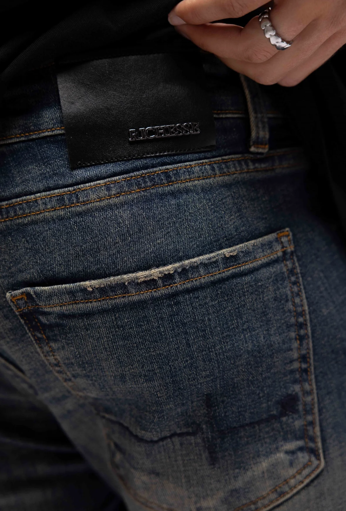 SNIT FLARED JEANS - Image 9