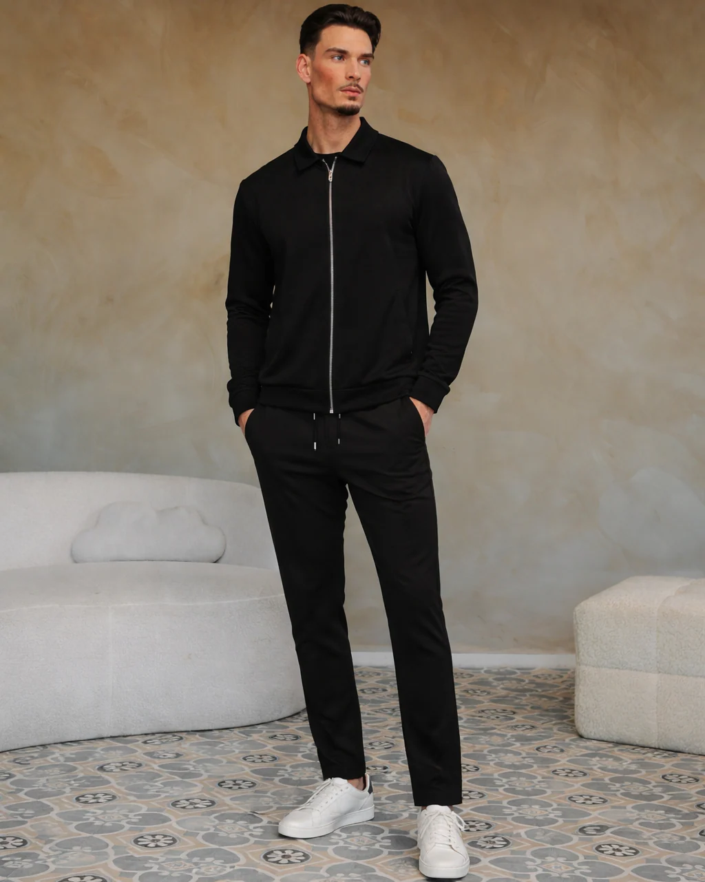 TECH SUIT | BLACK